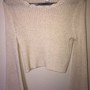 Forever 21 wide sleeve sweater crop